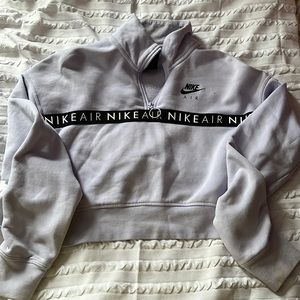 Nike crop sweatshirt 💜🦄